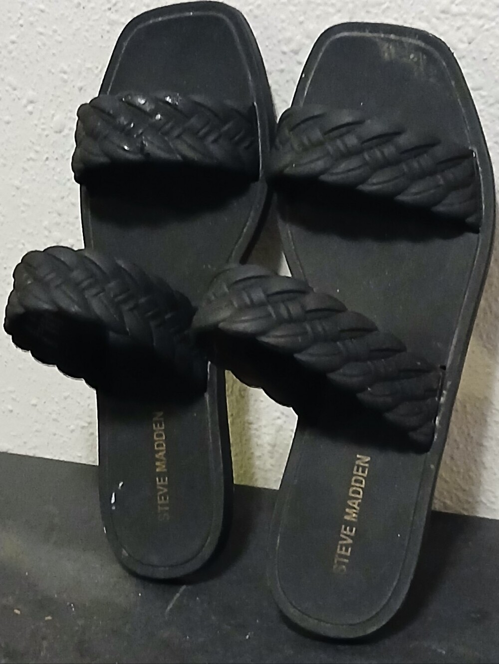 Steve Madden Black Bohemia Braided Flat Sandals Size 8M